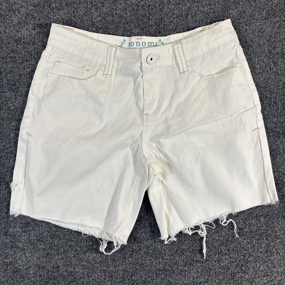 Sonoma  Goods For Life Women's Modern Shorts Rose Size 4 NWOT